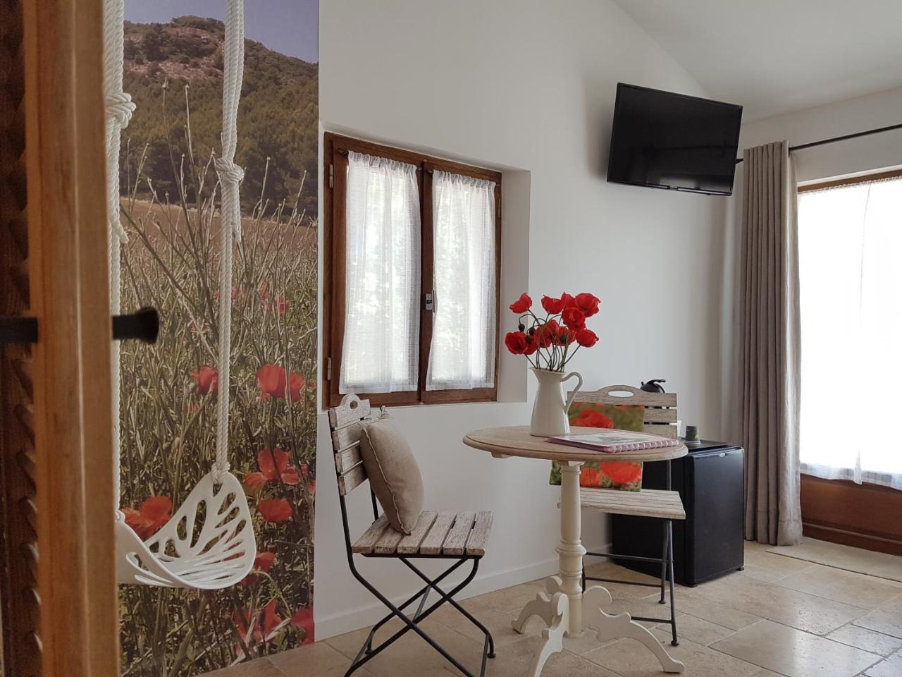 Puget Les Mazets Du Luberon Bed & Breakfast エクステリア 写真